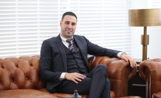 πολιτογράφηση Τουρκοκύπριου επιχειρηματία