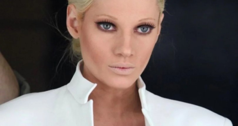 Τζούλια Αλεξανδράτου