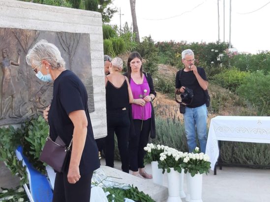 Ζωή Κωνσταντοπούλου