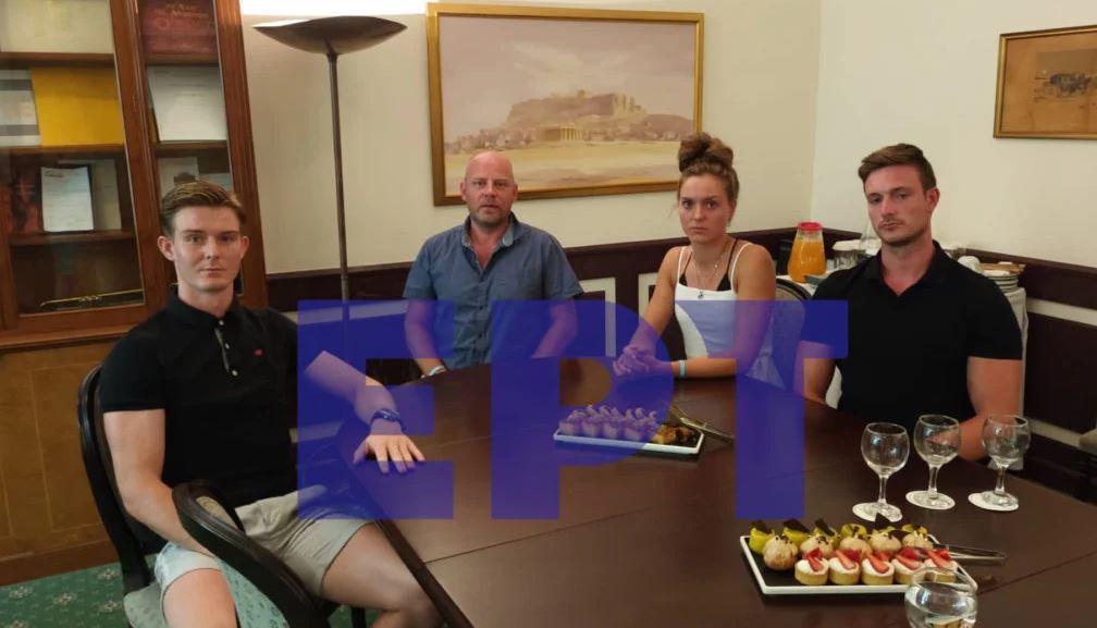 Μυλοπόταμος: Ένταλμα σύλληψης για τον έναν από τους δύο δράστες της επίθεσης σε βάρος Γερμανών τουριστών