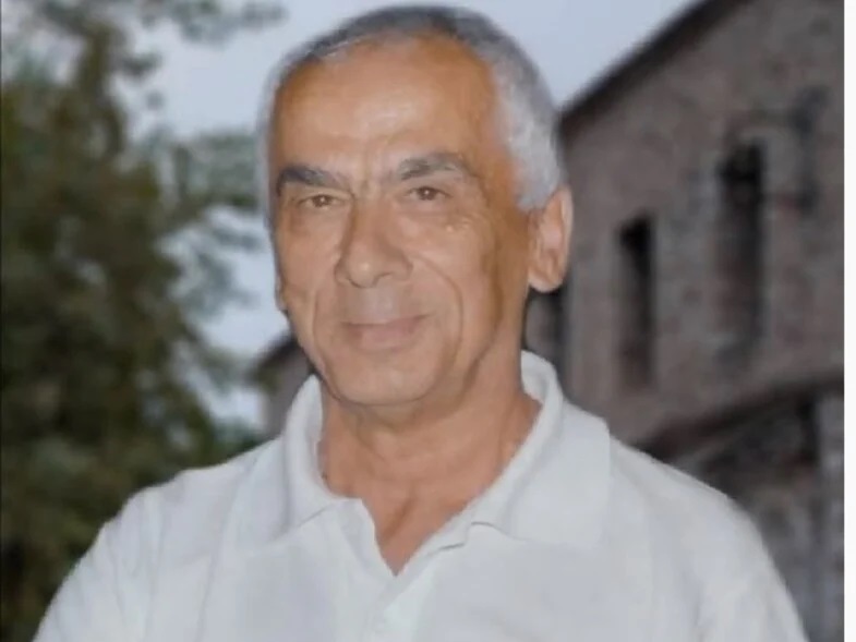 Αίγιο: Παιδίατρος ίδρυσε το «Κίνημα των Ψεκασμένων»