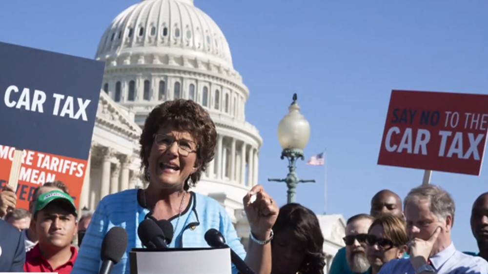 ΗΠΑ: Νεκρή σε τροχαίο η βουλευτής Τζάκι Γουαλόρσκι