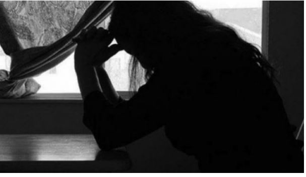 Λαμία - αυτοκτονία 29χρονης