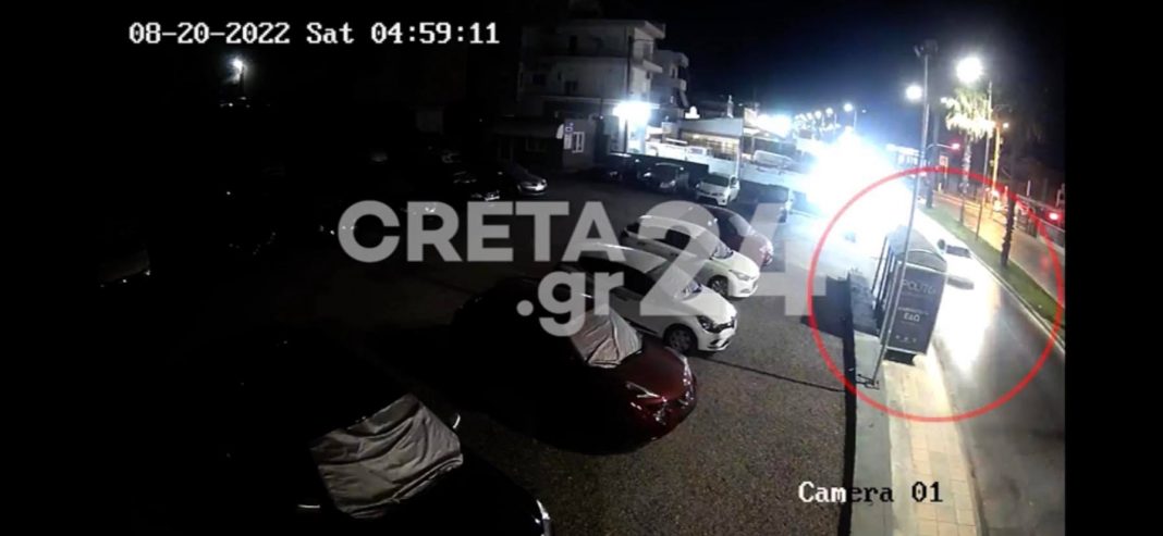 Ηράκλειο: Αυτοκίνητο έπεσε σε στάση λεωφορείου – ΒΙΝΤΕΟ