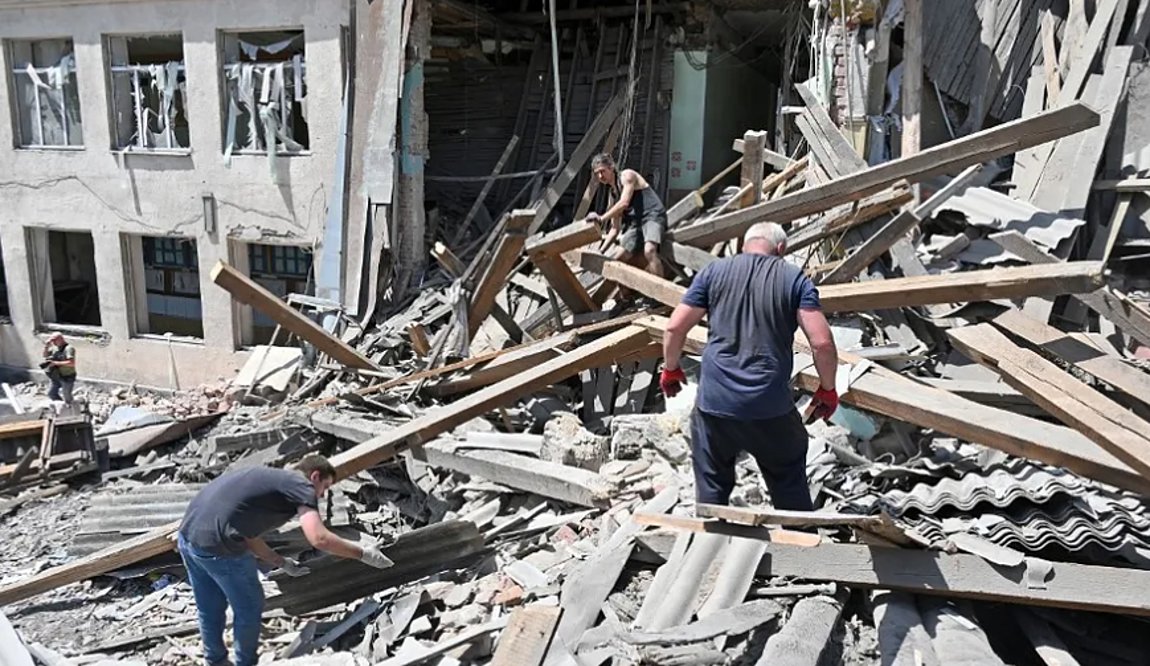 Ουκρανία: Έξι νεκροί από βομβαρδισμούς στο Μπαχμούτ