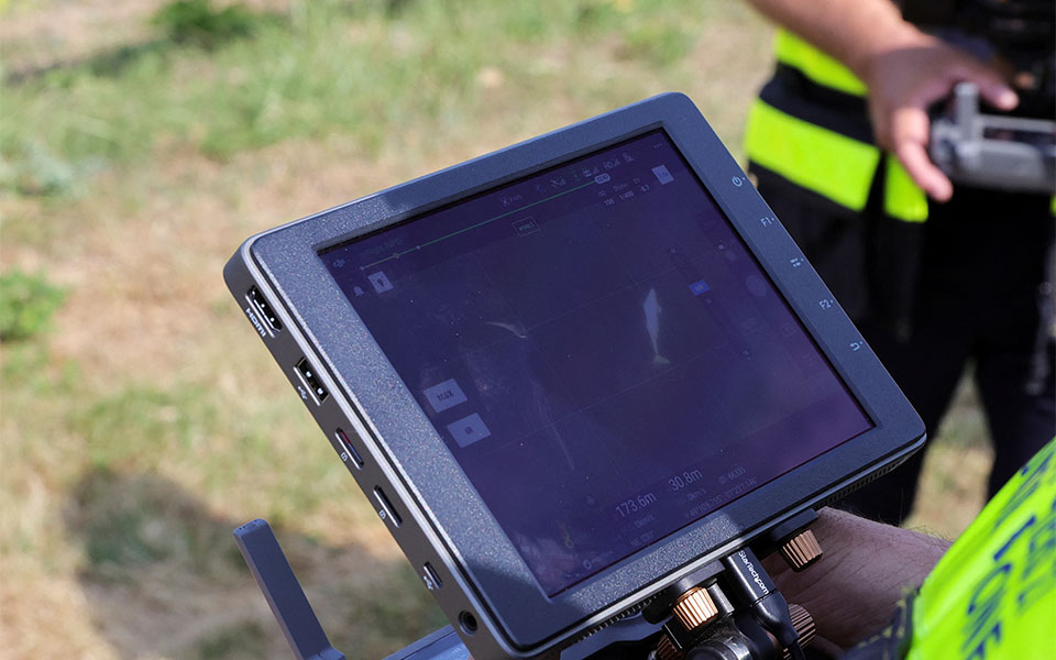 Γαλλία: Με drones παρακολουθείται η φάλαινα μπελούγκα που εμφανίστηκε στον Σηκουάνα