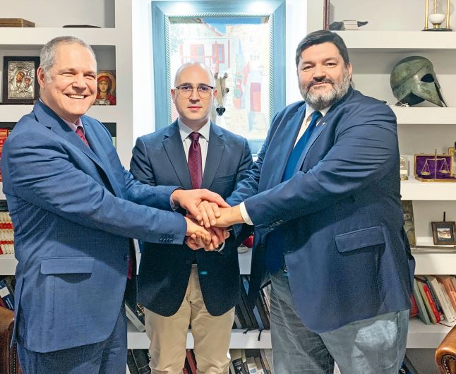 Φαήλος Κρανιδιώτης: Το σχόλιό του για το όνομα του κόμματος του Κωνσταντίνου Μπογδάνου