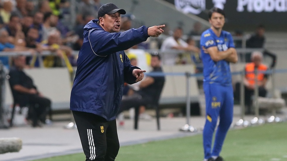 Μπούργος: Αισιόδοξος ενόψει ρεβάνς – «Είναι μόλις το πρώτο ημίχρονο – Δημιουργήσαμε 7-8 ευκαιρίες»