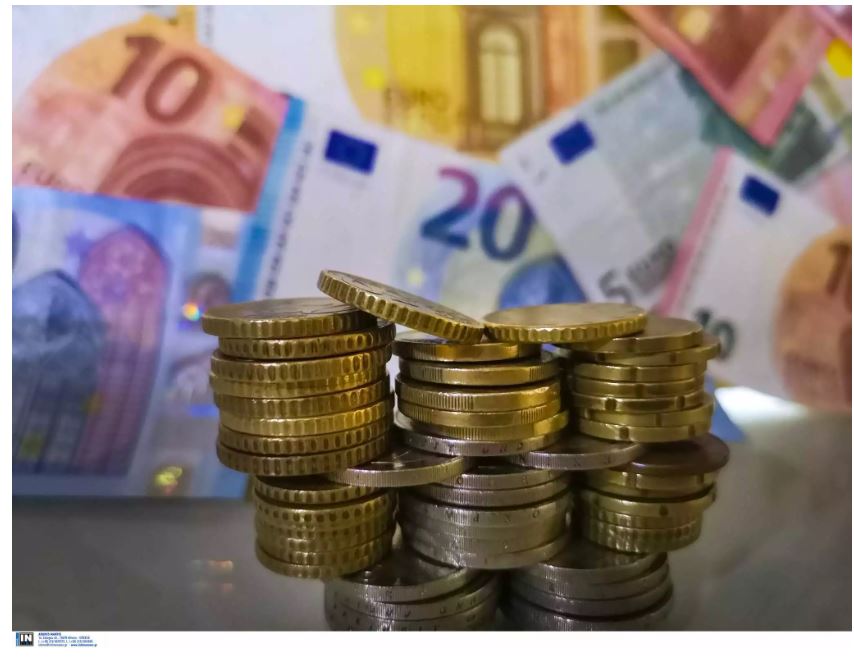 Αλλάζουν όλα στη χορήγηση τεσσάρων επιδομάτων: Τα νέα κριτήρια για το Ελάχιστο Εγγυημένο Εισόδημα και για τα βοηθήματα τέκνων, στέγης και ανεργίας