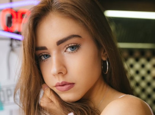 Eyebrow hacks που δεν γνωρίζατε ότι χρειαζόσασταν