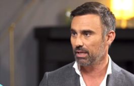 Γιώργος Καπουτζίδης