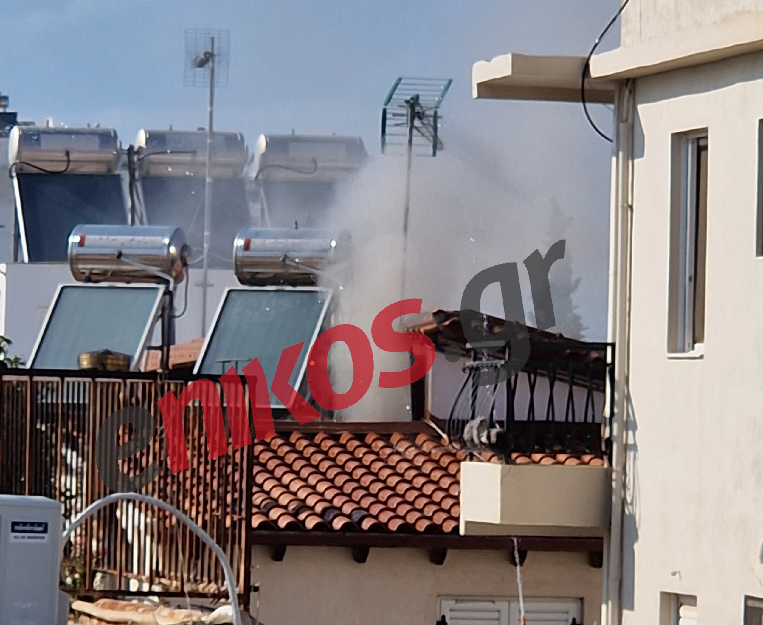 φωτιά σε σπίτι στη Γλυφάδα