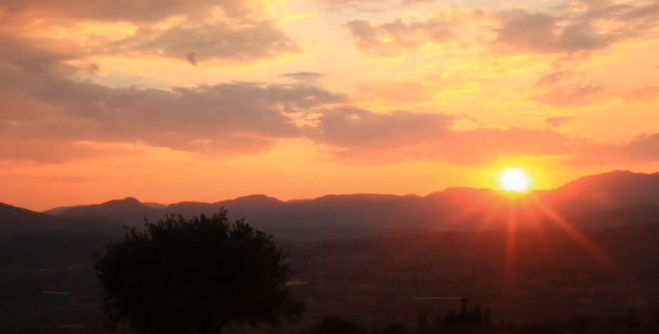 Εντυπωσιακό time lapse ΒΙΝΤΕΟ από τα βουνά της Ηπείρου