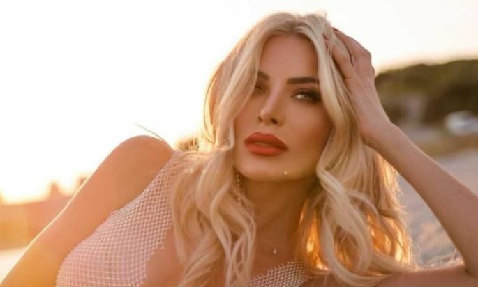 Κατερίνα Καραβάτου