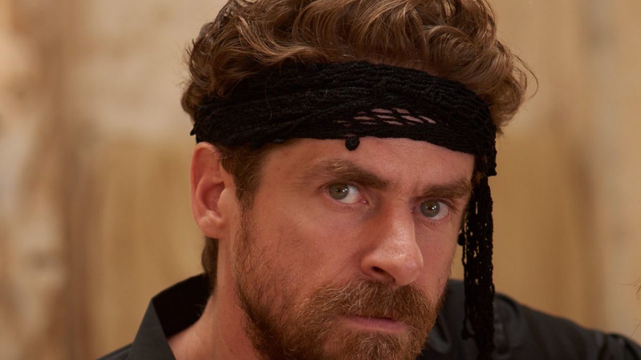 Ο “Μαθιός” κάνει … γιόγκα και εντυπωσιάζει