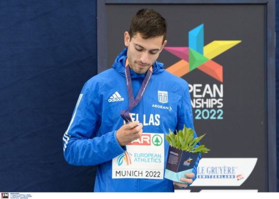 Μίλτος Τεντόγλου