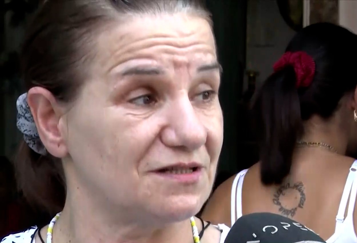 Αντιγόνη Ντρισμπιώτη: «Έχω βγάλει φτερά και πετάω – Πίνω καμία… μπύρα για να το συνειδητοποιήσω» λέει η μητέρα της