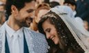 Ορφέας Αυγουστίδης: Φουλ ερωτευμένος ο “Αστέρης” – Οι φωτογραφίες με την σύζυγό του στην παραλία