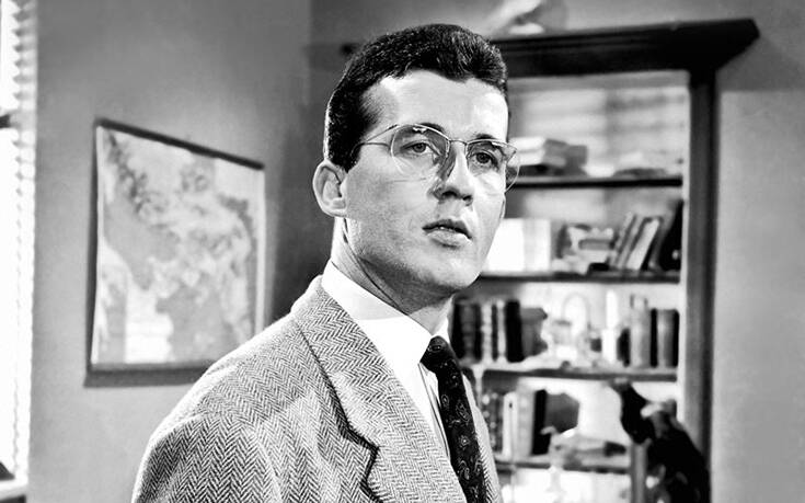 Φίνος Φιλμ: Το βίντεο - αφιέρωμα στον Δημήτρη Παπαμιχαήλ που γεννήθηκε σαν σήμερα