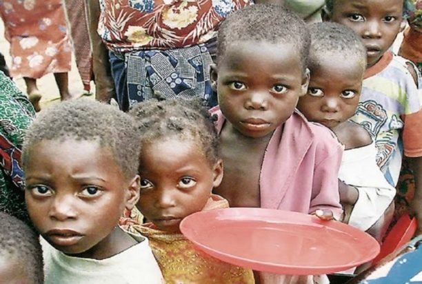 εικόνα πείνας από συσσίτιο