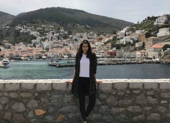 Συγκλονίζει ο πατέρας της 19χρονης Θάλειας: Δεν ξέρω από τι πέθανε το παιδί μου