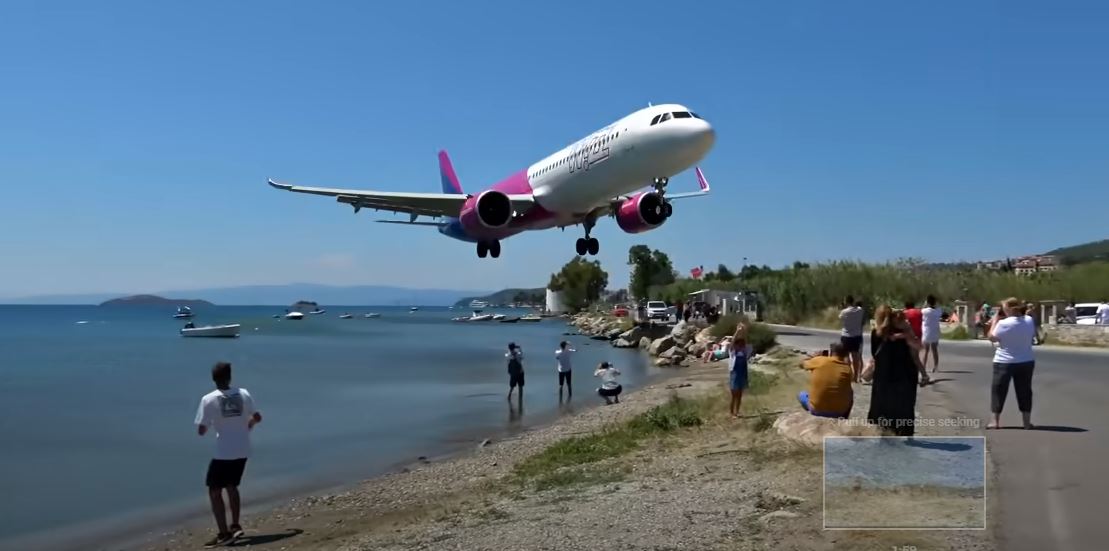 προσγείωση Σκιάθος