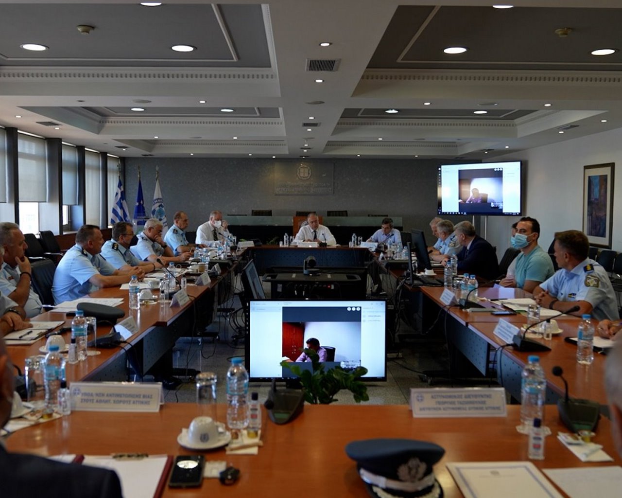 Super League 2022-2023: Τα μέτρα της ΕΛ.ΑΣ. κατά της βίας στα γήπεδα – Τι αλλάζει σε εισιτήρια, λέσχες φιλάθλων και κάμερες