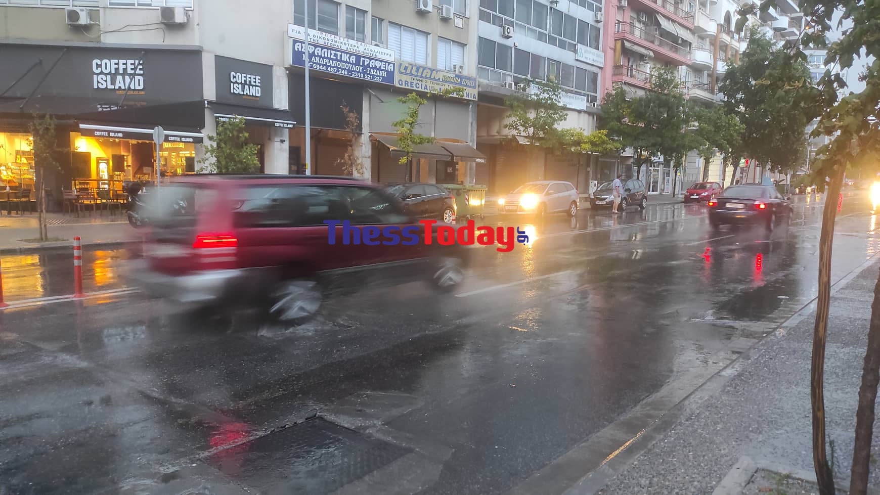 Στη Θεσσαλονίκη η κακοκαιρία