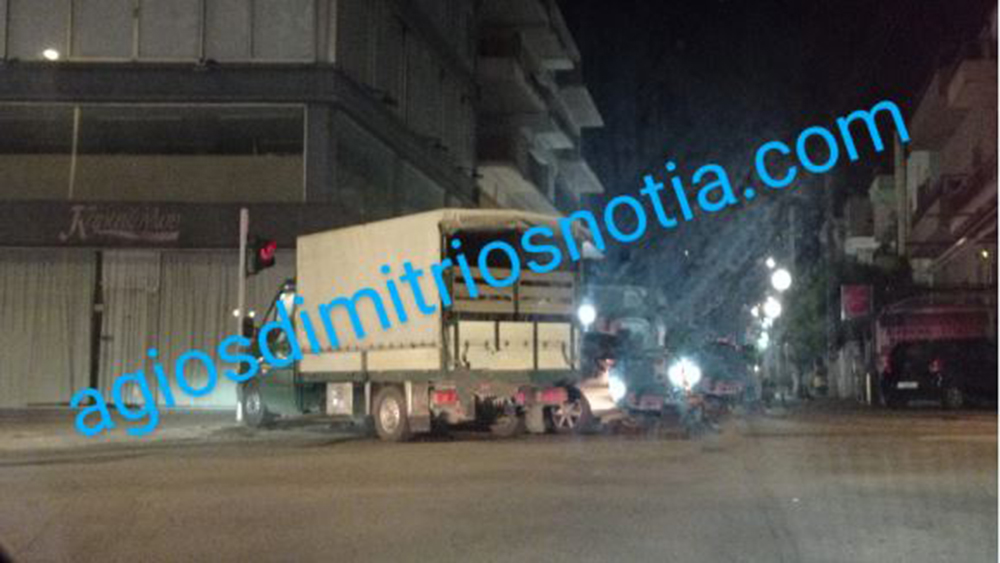 Τροχαίο τα ξημερώματα στη λεωφόρο Βουλιαγμένης