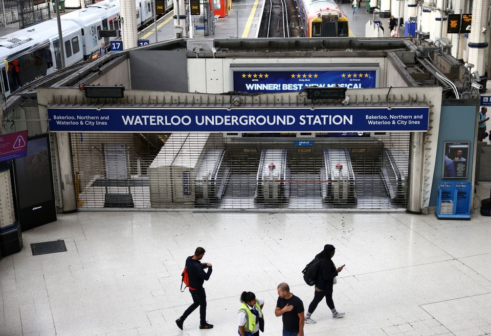 Βρετανία: Προβλέψεις για εφιαλτικό χειμώνα –  Φόβοι ακόμη και για θανάτους από το κρύο