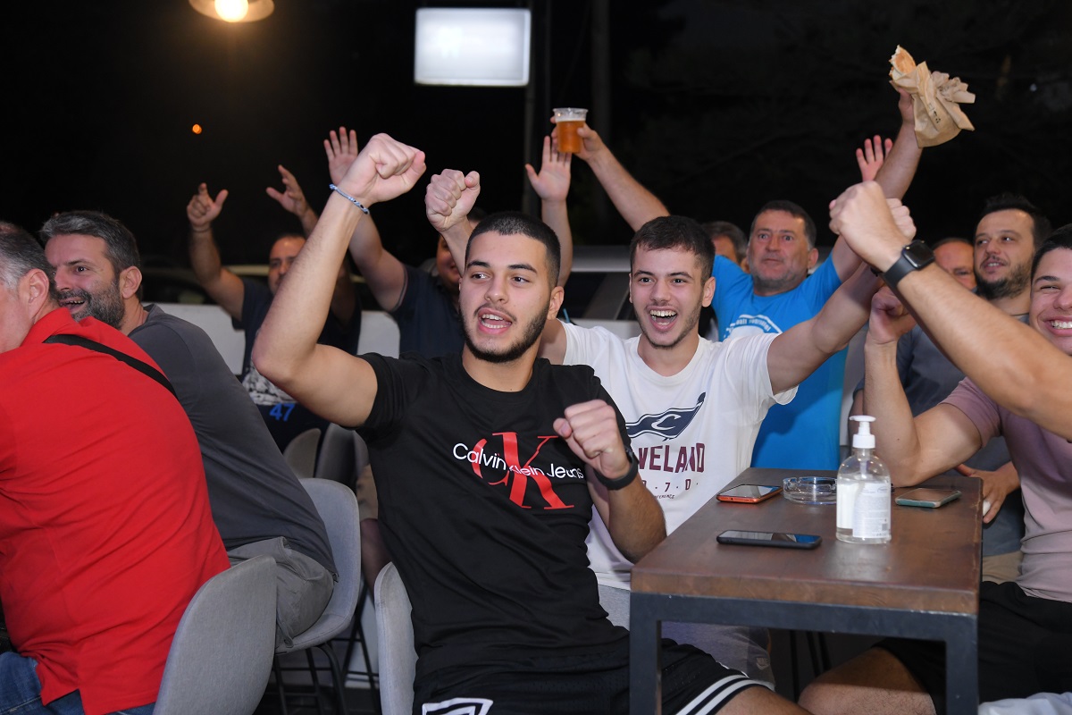 Football night καταστήματα ΟΠΑΠ