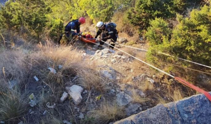 Παξοί- επιχείρηση απεγκλωβισμού