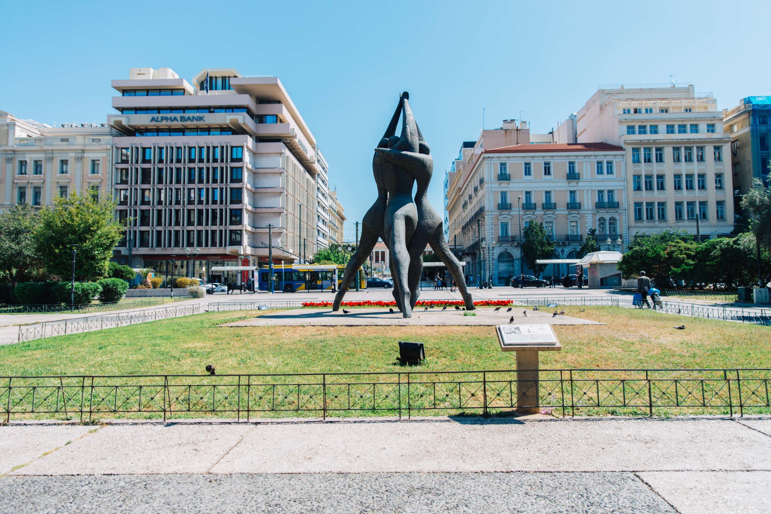 Πλατεία Κλαυθμώνος 