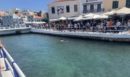 Κρήτη: Τουρίστας βούτηξε στην λίμνη για να σώσει τα χρήματά του και αποθεώθηκε