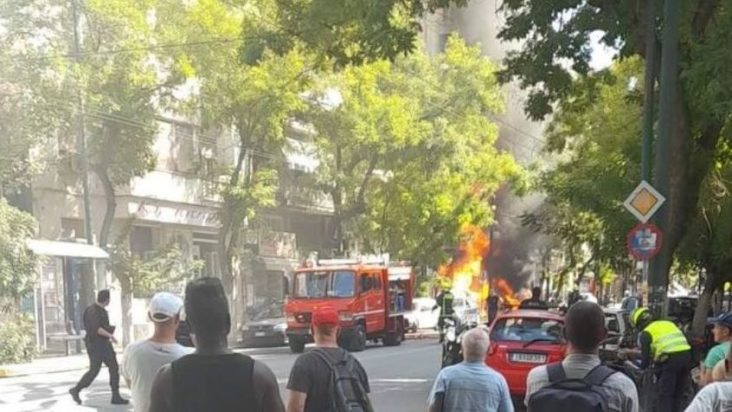 Έκρηξη στην Αχαρνών