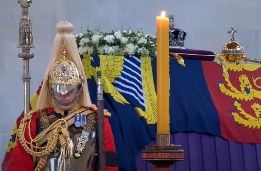 κηδεία Ελισάβετ