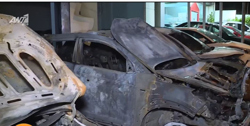 Εμπρηστική επίθεση σε αντιπροσωπεία αυτοκινήτων στην Αχαρνών