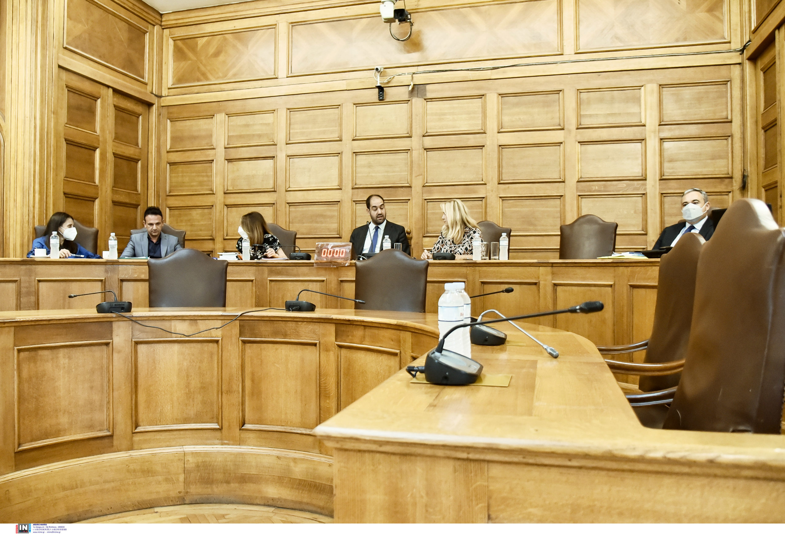 εξεταστική για παρακολουθήσεις