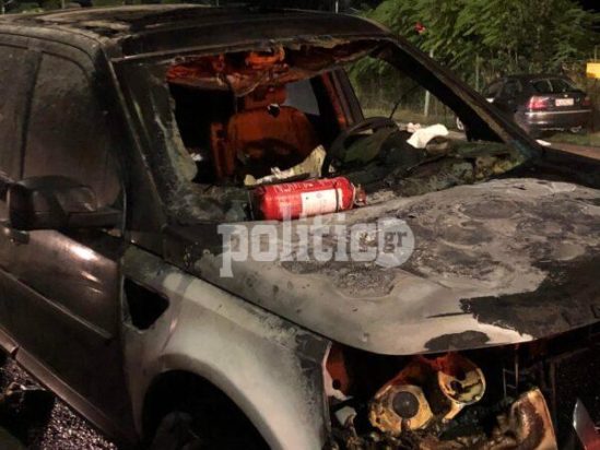 Θεσσαλονίκη: Αυτοκίνητο άρπαξε φωτιά στη μέση του δρόμου