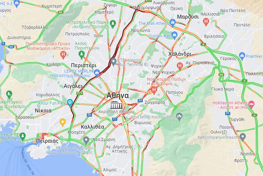 Κίνηση: Τροχαίο στο ύψος της Λαχαναγοράς – Ουρές χιλιομέτρων στον Κηφισό