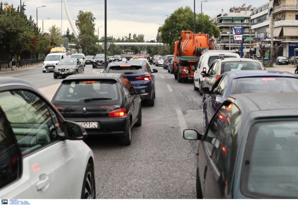 Κίνηση στους Δρόμους Μποτιλιάρισμα
