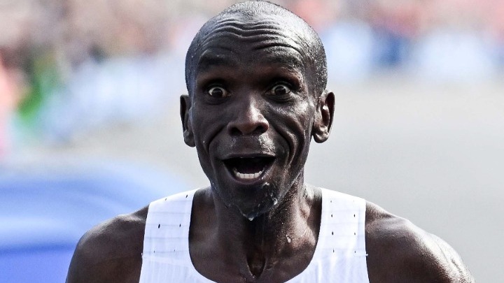 Μαραθώνιος Βερολίνου: Ο Κιπτσόγκε έσπασε το παγκόσμιο ρεκόρ
