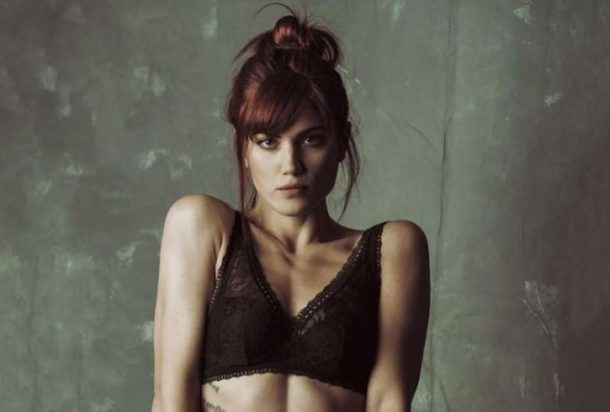 Μαίρη Συνατσάκη