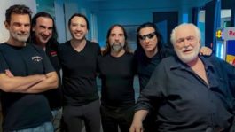 Manowar με Καζάκο