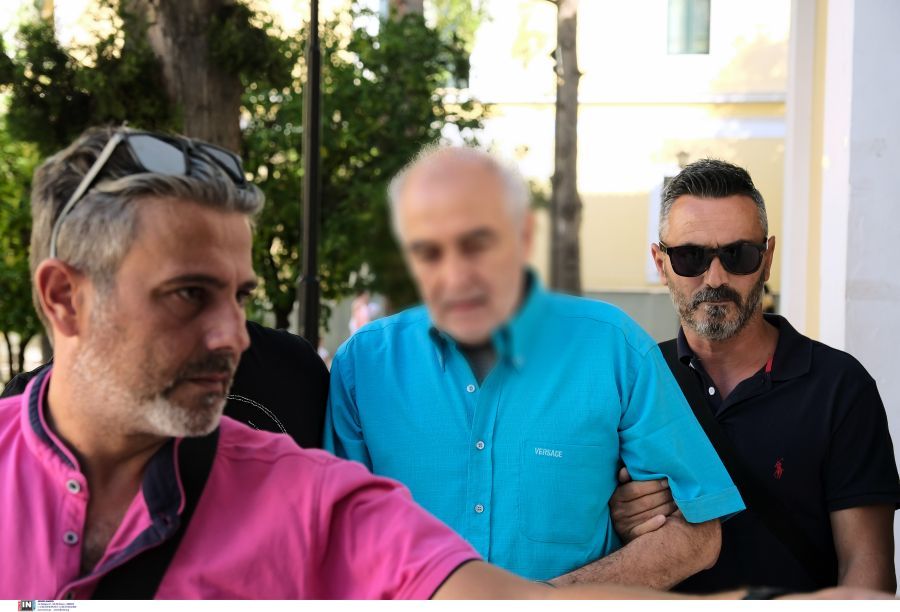 πορνογραφία ανηλίκων συνταξιούχος εκπαιδευτικόςο