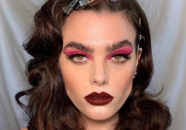 Wine lips: 12 διαφορετικοί τρόποι για να φορέσετε το μεθυστικό βουργουνδί κραγιόν