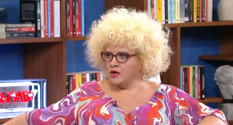 Η Τζένη Διαγούπη στην εκπομπή "Στούντιο 4"