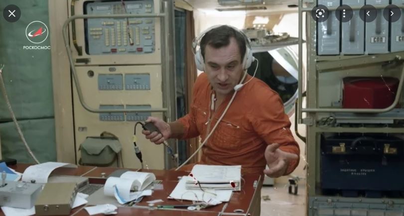 Ρωσία: Πέθανε ο κοσμοναύτης με το ρεκόρ παραμονής στο διάστημα