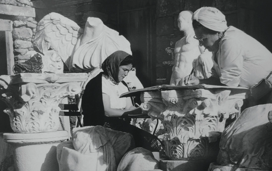 Ζαλέ Ινάν: Το Google Doodle για την πρώτη γυναίκα αρχαιολόγο της Τουρκίας