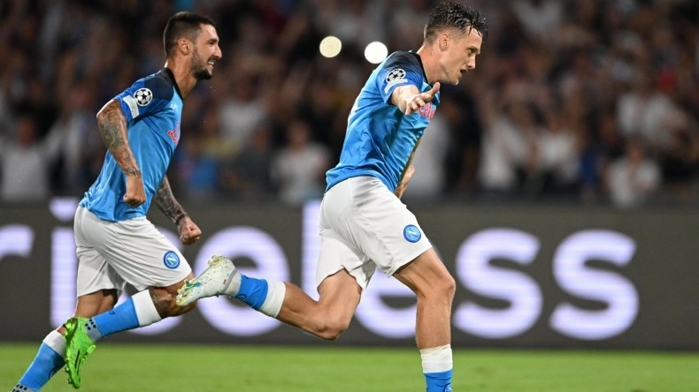 Champions League: Η Νάπολι διέλυσε την Λίβερπουλ – Όλα τα γκολ της βραδιάς – ΒΙΝΤΕΟ